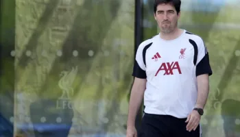 Iraola: Te Liverpool do të ketë shpesh ulje-ngritje, lojtarët ende po përshtaten me stilin tim të lojës