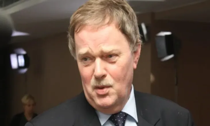 Ish-diplomati Bosch: Ne e detyruam Thaçin t’ia vendoste vetes lakun në fyt, ndihem shumë keq