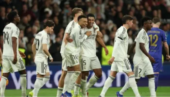 Ish-lojtari i Real Madridit refuzon rikthimin në “Bernabeu”, Arsenal dhe Chelsea duan të përfitojnë nga situata