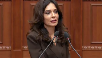 “Jakup Krasniqi të vdesë në burg?”/ Elisa Spiropali e përlotur për vendimin e Hagës