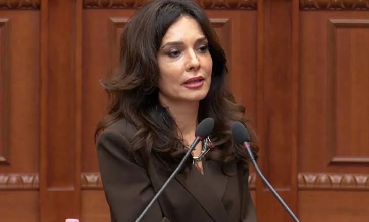 “Jakup Krasniqi të vdesë në burg?”/ Elisa Spiropali e përlotur për vendimin e Hagës