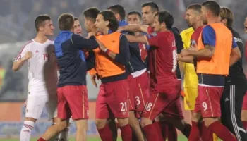 “Jo në emrin tim!”- Taulant Xhaka shpërthen pas vendimit të Hagës, reagimi i tij tërbon mediat serbe: Gjithmonë me ju!
