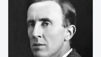 John Ronald Reuel Tolkien, krijuesi i botës së Mes-Tokës