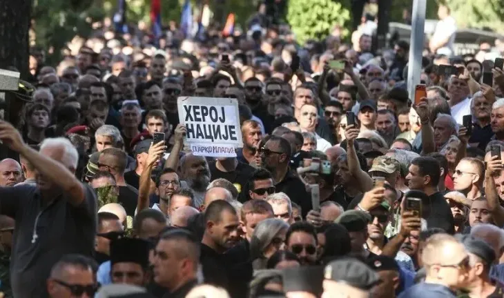 Kallas: Nuk ka vend në Evropë për glorifikimin e kriminelëve të luftës