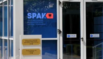 Kallëzimi i gjyqtarëve, SPAK nis hetimet për çështjen e pagave të magjistratëve, sekuestron dokumente te Ministria e Financave!