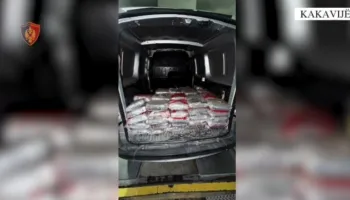 Kapet furgoni me kanabis në Kakavijë, arrestohen burrë e grua (Emrat)