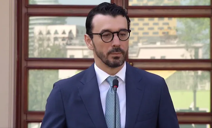 Karakaçi: Nis në fillim të 2027 ndërtimi i hekurudhës Vorë-Hani i Hotit. Dokumentet e Milot-Balldren, publike te “Besa”