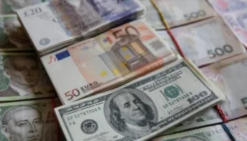 Këmbimi valutor: Ja si tregtohen monedhat kryesore sot në Shqipëri