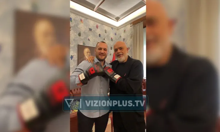 “Këtë hundën ma kanë thyer demokratët”, Rama pret në zyrë boksierin Nelson Hysa