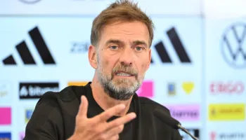 Klopp bind në debutim. Nga Matthäus te mediat, elozhe për trajnerin e Gjermanisë