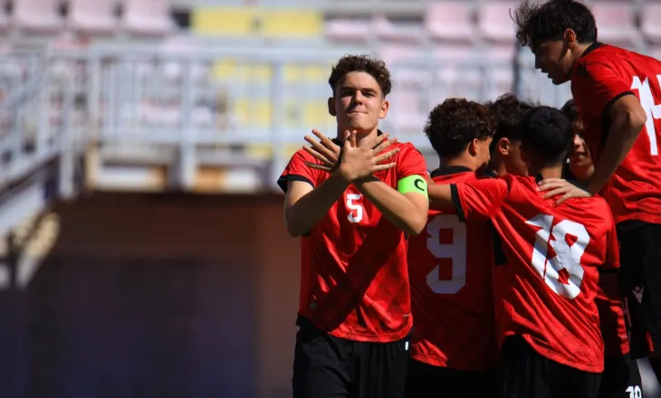 Kombëtarja U-17 spektakël në “Loro Boriçi”, kuqezinjtë mposhtin 5-1 Malin e Zi