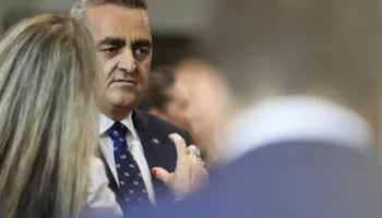 Komentet për njeriun e “Agimit të Artë”, Fredi Beleri trazon Greqinë