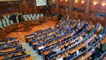 Konstituohet Kuvendi i Kosovës, zgjidhen nënkryetarët