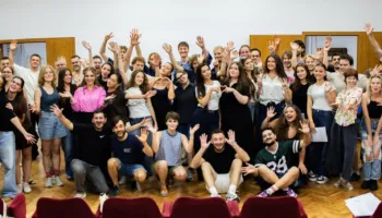 Kori Siparantum dhe Charité Chor Berlin sjellin sonte koncert të veçantë në Pejë