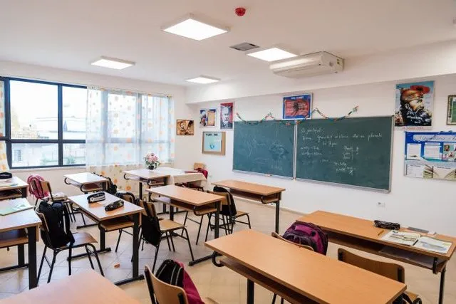 Kosova hap dyert e shkollave, nis viti i ri mësimor