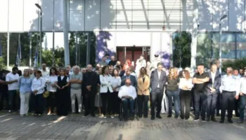 “Kosova mbahet peng nga Kurti”, ​PDK dhe AAK në protestë para qeverisë
