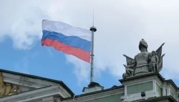 Kremlini: Bisedimet trepalëshe SHBA-Rusi-Ukrainë mund të zhvillohen në tetor