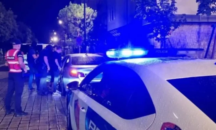 Krismat me armë zjarri në Laprakë, dy persona të plagosur (EMRAT)