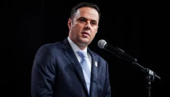 Kriza në Kosovë thellohet/ 6 deputetë të LDK-së kundër Sejdiut si president