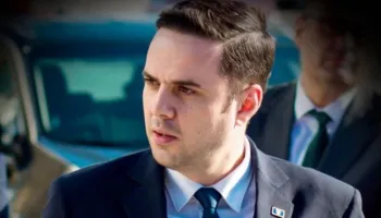 KRIZA VAZHDON, BEHUNI GATI PER ZGJEDHJE TE REJA