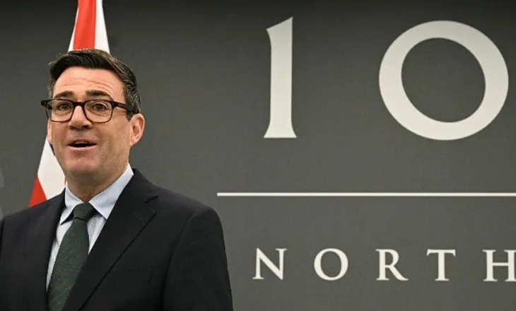Kryeministri britanik Andy Burnham takohet për herë të parë me Trumpin në New York