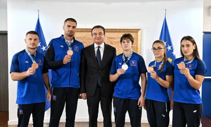 Kryeministri në detyrë Albin Kurti priti xhudistët: Xhudoja na ka treguar se çfarë mund të arrijë Kosova