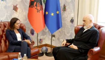 Kryeministri Rama pret ambasadoren e re të BE-së në Shqipëri