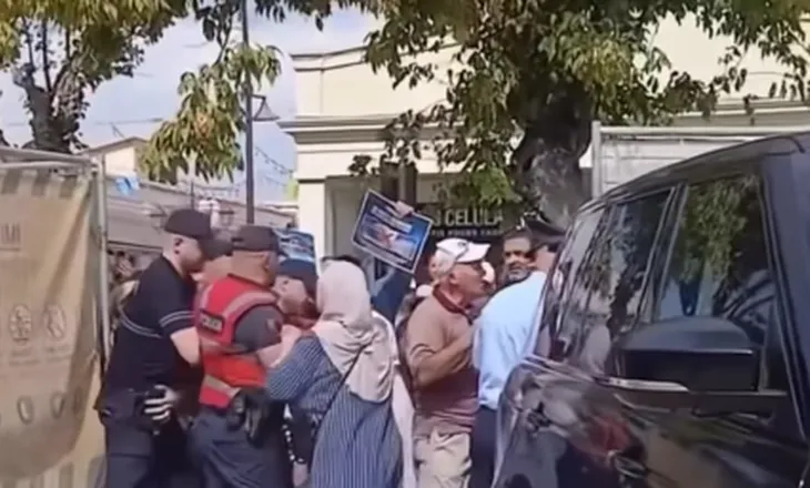 “Ku janë vlonjatët? Turp për ta!” Muzeu Hebraik në Vlorë përplas qytetarët me efektivët