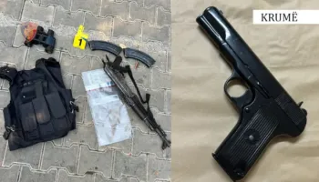 Kukës, vetëdorëzohet autori i dyshuar i plagosjes së 29-vjeçarit, policia sekuestron armët, municion dhe mjete të tjera
