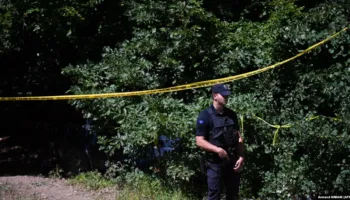Kurti: Është konfirmuar identiteti i tri viktimave nga varret masive në Zubin Potok, i përkasin ‘Grupit të Intelektualëve’