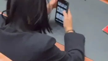 Kuvendi në kaos, por deputetja e PS-së kapet teksa bën blerje online