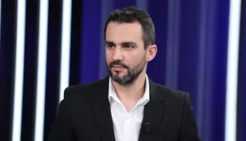 Lapaj thotë se ‘Përplasja e madhe po afrohet’… 12 shtatori ndan shapin nga sheqeri