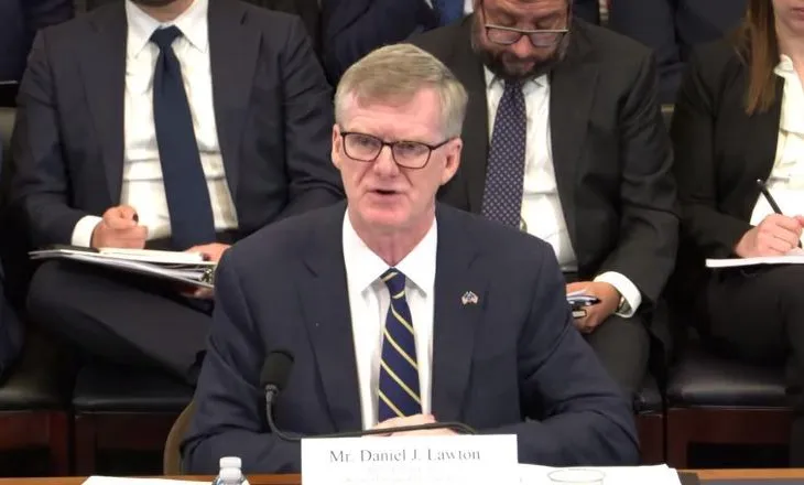 Lawton: KFOR me rëndësi për stabilitetin në Ballkan. Duhet progres në dialogun Kosovë-Serbi