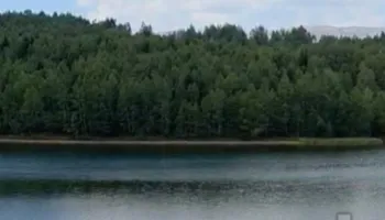 Liqeni i Kallabakut, destinacioni që tërheq 65% të vizitorëve të Parkut Korab-Koritnik