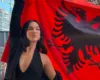 “Liria ka emër”, Dua Lipa reagon pas vendimit të Speciales për dënimin e ish-krerëve të UÇK
