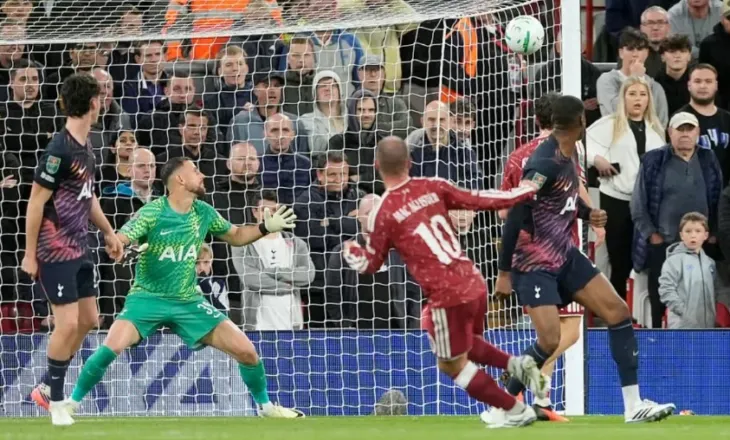 Liverpool nxjerr Tottenham jashtë Kupës dhe kalon në fazën tjetër të “Carabao”!