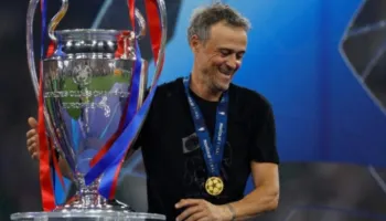 Luis Enrique i bindur: “Topi i Artë” i takon një lojtari të PSG-së!