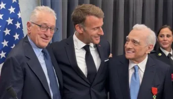 Macron dekoron me Legjionin e Nderit Martin Scorsese dhe Robert De Niron në Nju Jork