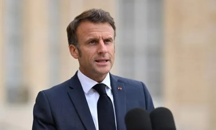 Macron i kërkon Evropës të mbrojë industrinë, paralajmëron për varësi në rritje nga Kina