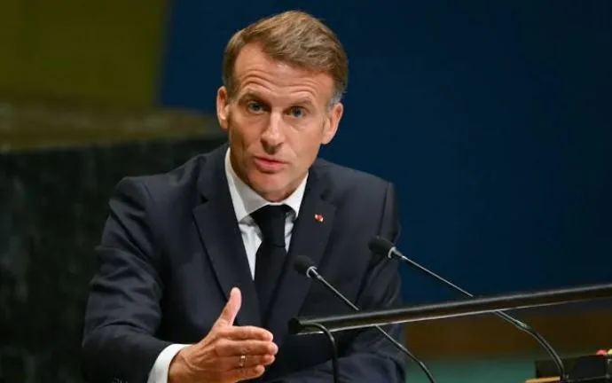 Macron jep alarmin për Rusinë: Përgatitje për të mobilizuar 300 mijë trupa të tjera për luftën!