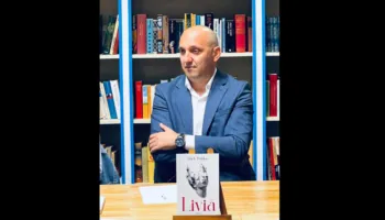 Mark Pashku Lucgjonaj, fitues i çmimit “Shtigjeve të Besës” në Panairin e Librit në Tuz