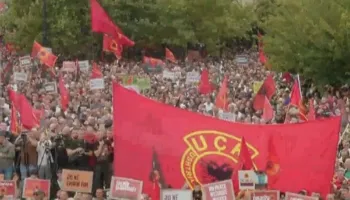 “Marshi për Liri” në Prishtinë/ Balla në mbështetje të ish-krerëve të UÇK-së, mungojnë Kurti dhe PD