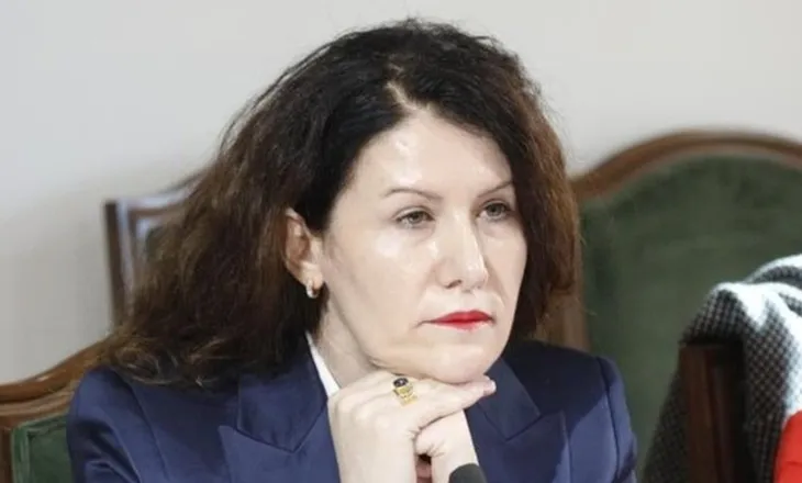 Masa ndaj Vlora Hysenit/ Reuters i kushton vëmendje zhvillimeve në Shqipëri