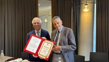 Maurizio Lambardi merr titullin “Nderi i Akademisë” për kontributin në bashkëpunimin shkencor Shqipëri–Itali