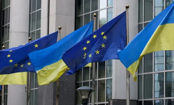 ​Mbi 100 eurodeputetë i kërkojnë Brukselit zhbllokimin e 200 miliardë eurove të aseteve ruse për Ukrainën