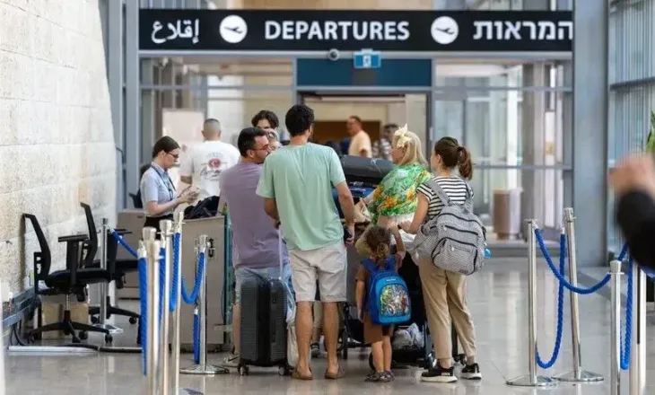 Mbi 1,300 mjekë largohen nga Izraeli në tre vjet, ngrihet alarmi për “ikjen e trurit”