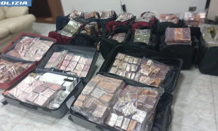 Mbi 400 kilogramë drogë të fshehura në frigorifer, arrestohet i riu shqiptar në Itali