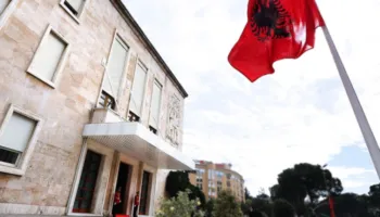 Mbledhja e qeverisë, emërime dhe shkarkime në drejtimin e dy institucioneve