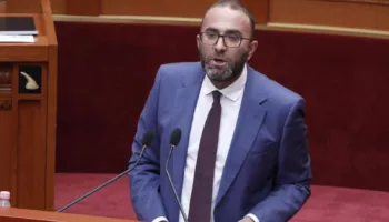 Mblidhet Këshilli i Sigurisë Kombëtare/ Bardhi kritikon Begajn: Lëre spektaklin…
