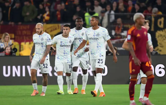 Mbrojtja më e mirë përballë sulmit më të mirë, sfida që historikisht i afrohet mesatares së 3 golave për ndeshje